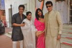 Tusshar Kapoor, Shobha Kapoor, jeetendra, Ekta Kapoor at Abhishek Kapoor & Pragya Yadav Wedding at Isckon temple on 3rd May 2015
